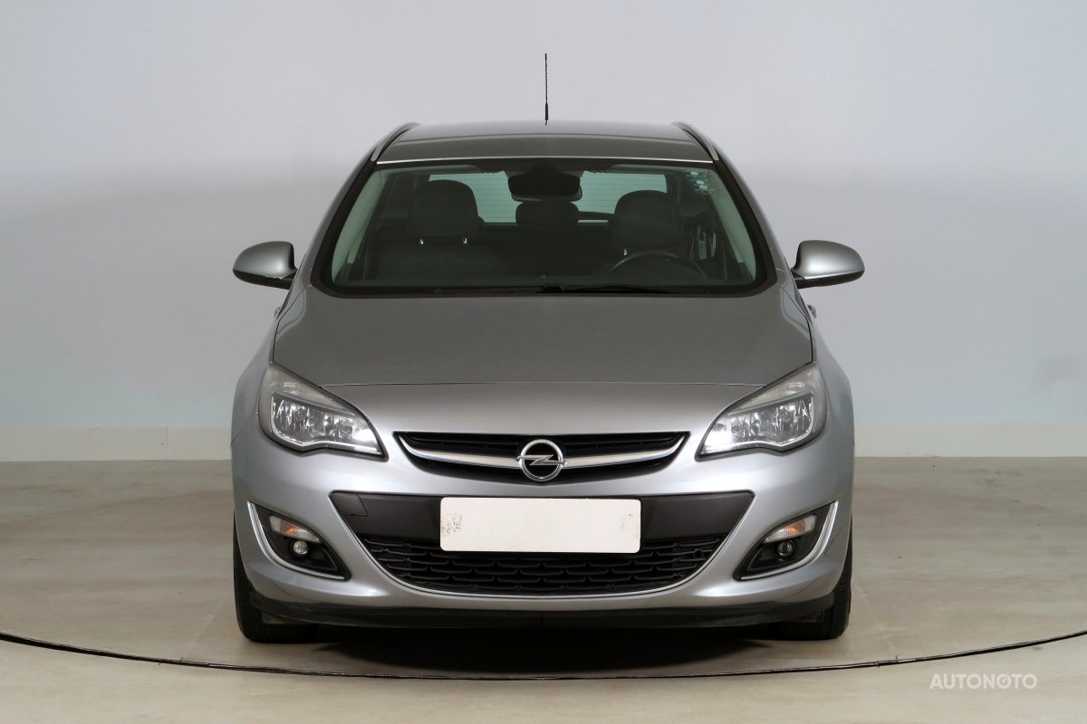 Opel Astra, 2015 - pohled č. 2