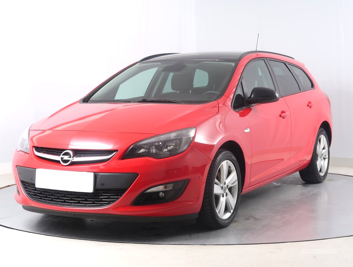 Opel Astra, 2015 - pohled č. 3