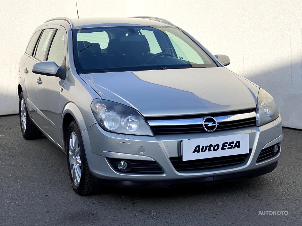 Opel Astra, 2005 - pohled č. 1