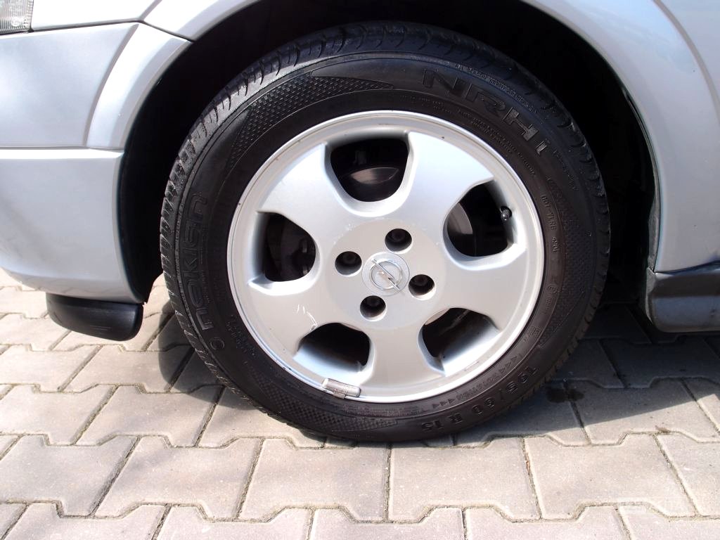 Opel Astra, 2002 - pohled č. 9