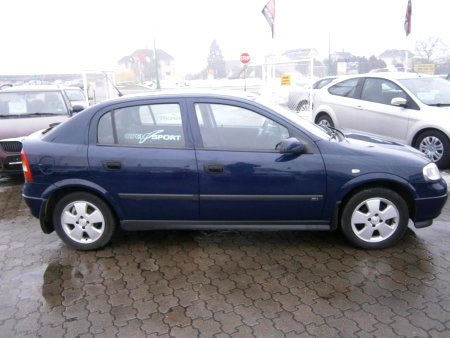Opel Astra, 2000 - pohled č. 2