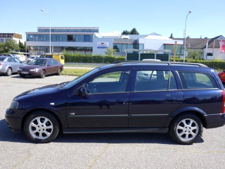 Opel Astra, 2003 - pohled č. 6