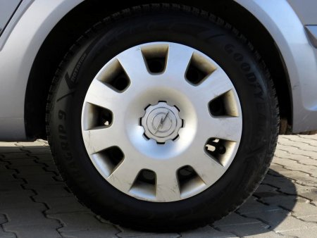 Opel Astra, 2008 - pohled č. 10