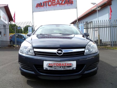 Opel Astra, 2007 - pohled č. 2