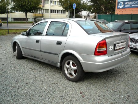 Opel Astra, 2001 - pohled č. 3