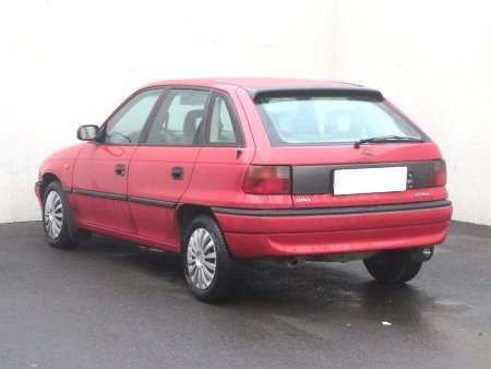 Opel Astra, 1997 - pohled č. 7