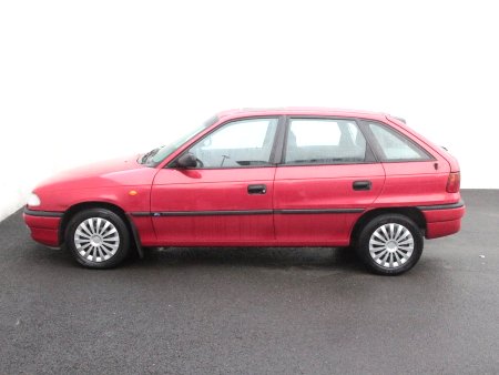 Opel Astra, 1997 - pohled č. 8