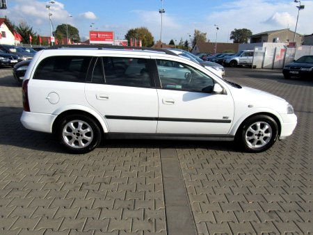 Opel Astra, 2003 - pohled č. 4