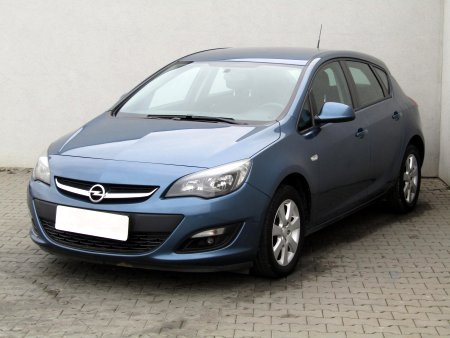 Opel Astra, 2015 - pohled č. 3
