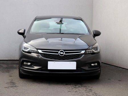 Opel Astra, 2015 - pohled č. 2