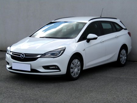 Opel Astra, 2016 - pohled č. 3