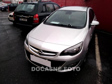 Opel Astra, 2016 - pohled č. 3