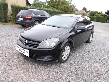 Opel Astra, 2005 - pohled č. 3