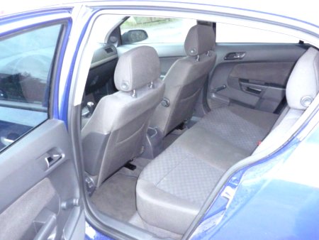 Opel Astra, 2004 - pohled č. 10