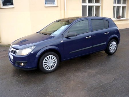 Opel Astra, 2004 - pohled č. 3