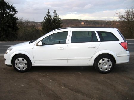 Opel Astra, 2006 - pohled č. 2