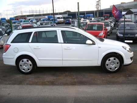 Opel Astra, 2006 - pohled č. 6