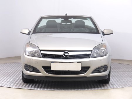 Opel Astra, 2006 - pohled č. 2