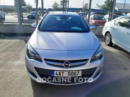 Opel Astra, 2015 - pohled č. 2