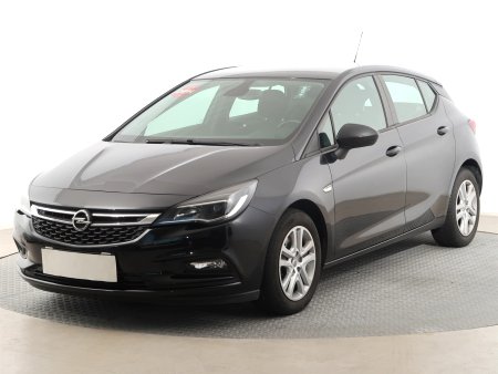 Opel Astra, 2016 - pohled č. 3