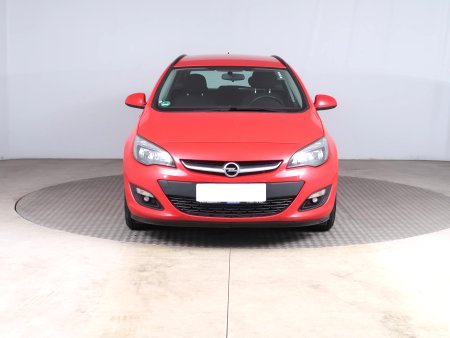 Opel Astra, 2015 - pohled č. 2