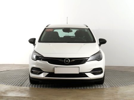 Opel Astra, 2022 - pohled č. 2
