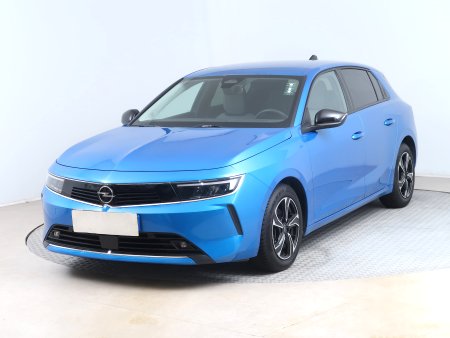 Opel Astra, 2023 - pohled č. 3