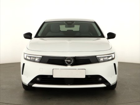 Opel Astra, 2024 - pohled č. 2