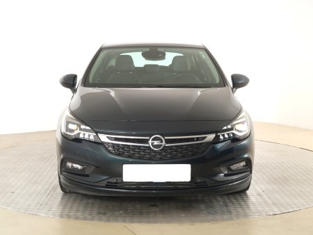 Opel Astra, 2016 - pohled č. 2