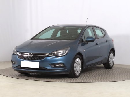 Opel Astra, 2016 - pohled č. 3