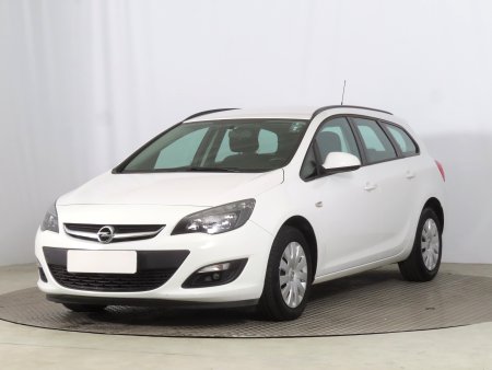 Opel Astra, 2016 - pohled č. 3