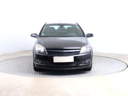 Opel Astra, 2009 - pohled č. 2