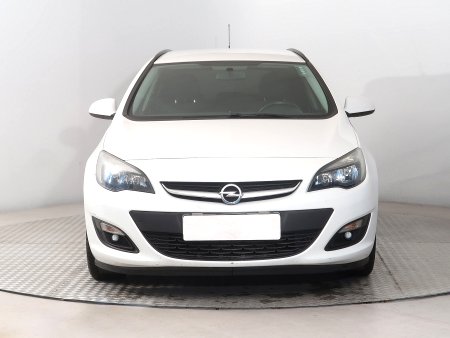 Opel Astra, 2015 - pohled č. 2