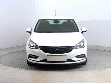 Opel Astra, 2016 - pohled č. 2