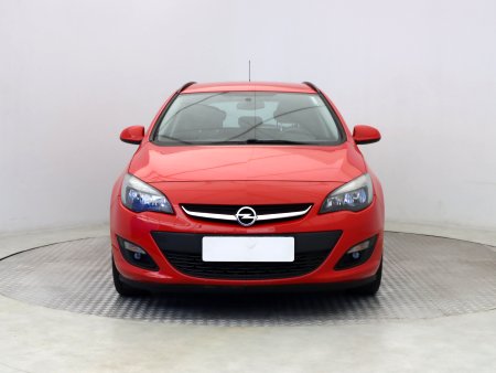 Opel Astra, 2015 - pohled č. 2