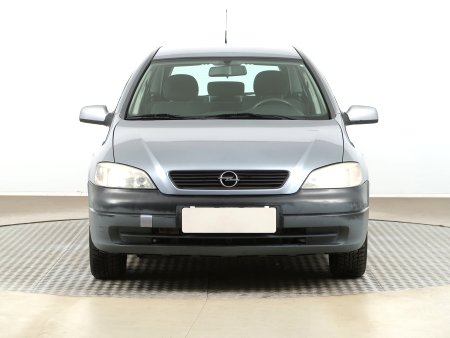 Opel Astra, 2006 - pohled č. 2