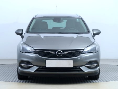 Opel Astra, 2020 - pohled č. 2