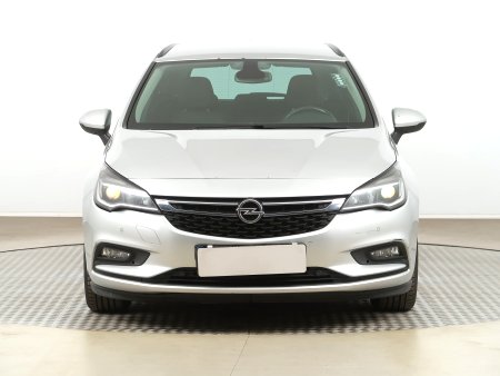Opel Astra, 2018 - pohled č. 2