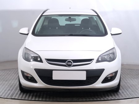 Opel Astra, 2016 - pohled č. 2