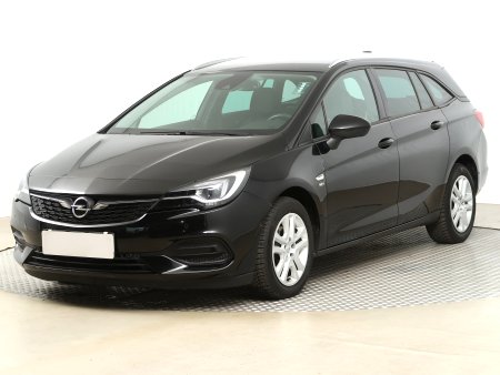 Opel Astra, 2020 - pohled č. 3