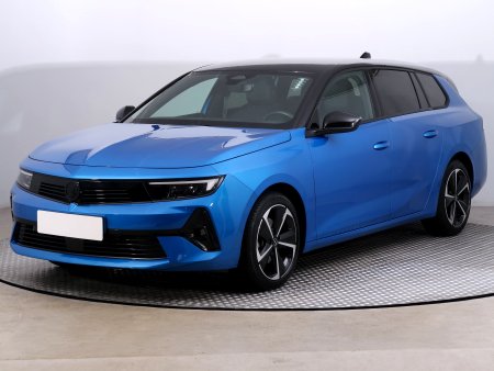 Opel Astra, 2023 - pohled č. 3