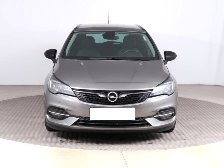 Opel Astra, 2021 - pohled č. 2