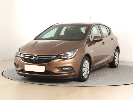 Opel Astra, 2016 - pohled č. 3