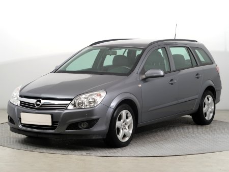 Opel Astra, 2007 - pohled č. 3