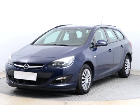 Opel Astra, 2015 - pohled č. 3