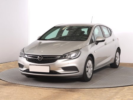 Opel Astra, 2017 - pohled č. 3