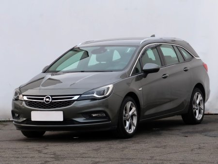 Opel Astra, 2017 - pohled č. 3