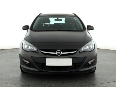 Opel Astra, 2015 - pohled č. 2