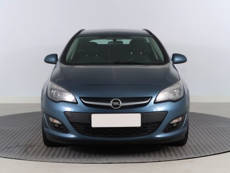 Opel Astra, 2015 - pohled č. 2