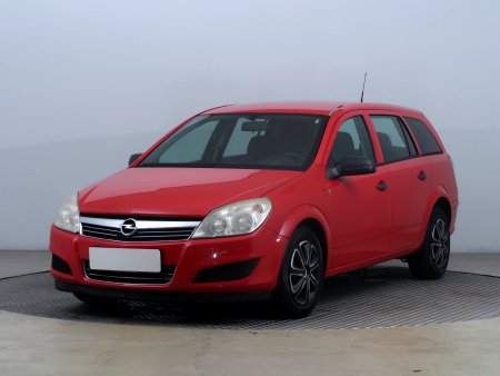 Opel Astra, 2007 - pohled č. 3